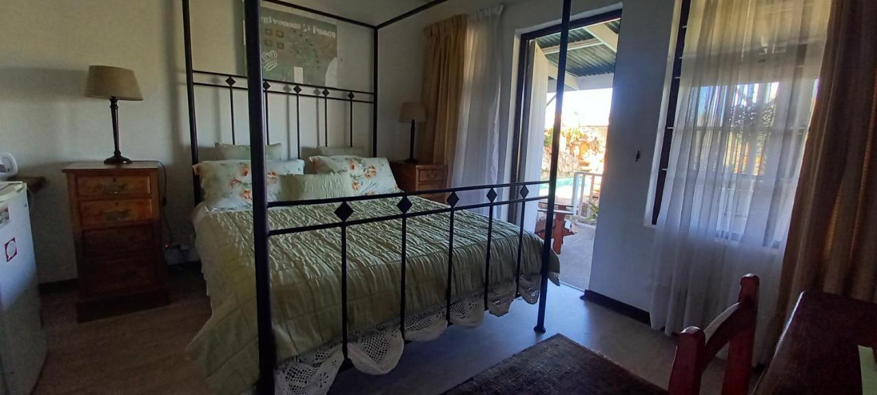 Beit Shalom Before Known As Best Little Guesthouse Oudtshoorn Exterior photo
