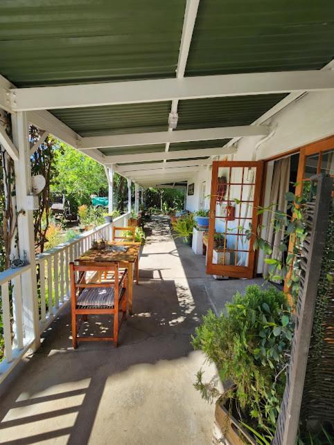 Beit Shalom Before Known As Best Little Guesthouse Oudtshoorn Exterior photo